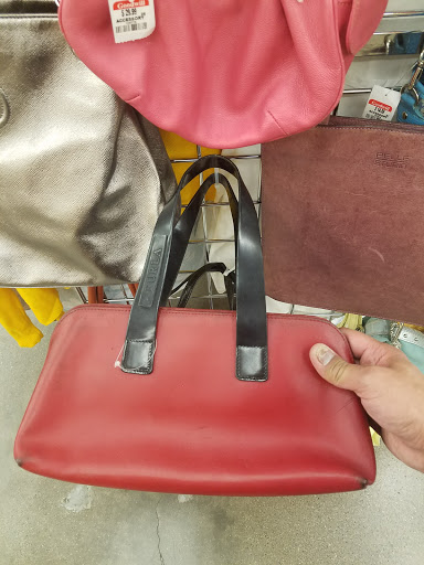 Thrift Store «Goodwill Retail Store and Donation Center», reviews and photos