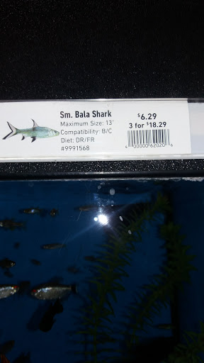 Pet Supply Store «Pet Valu», reviews and photos, 3201 Dayton Xenia Rd, Beavercreek, OH 45434, USA