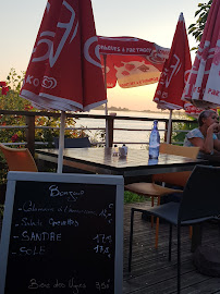 Atmosphère du Restaurant Face A L'eau à La Riviere - n°10