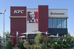 KFC Chartres le Coudray image