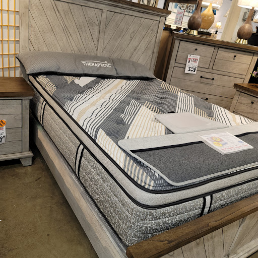 Furniture Store «Total Furniture Warehouse», reviews and photos, 8400 75th St, Kenosha, WI 53142, USA