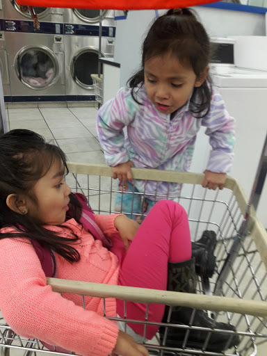 Laundromat «Super Coin Laundry», reviews and photos, 558 S Anaheim Blvd, Anaheim, CA 92805, USA