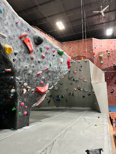 Rock Climbing «Summit Climbing, Yoga & Fitness – Grapevine», reviews and photos, 1040 Mustang Dr, Grapevine, TX 76051, USA