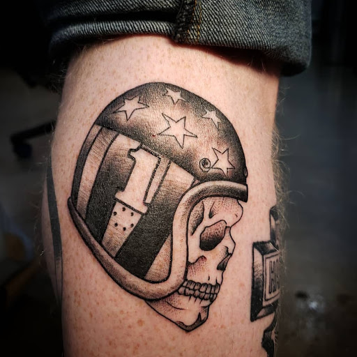 Tattoo Shop «Crimson Breed Tattoo Studio», reviews and photos, 627 N Morton St Suite 101, Bloomington, IN 47404, USA