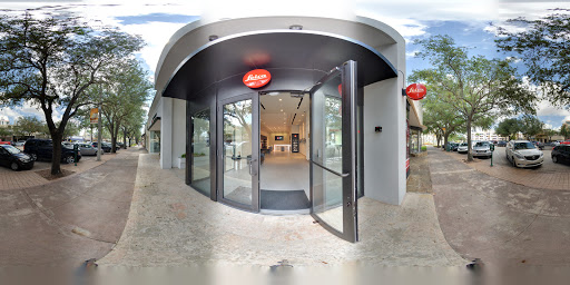 Camera Store «Leica Store Miami», reviews and photos, 372 Miracle Mile, Coral Gables, FL 33134, USA