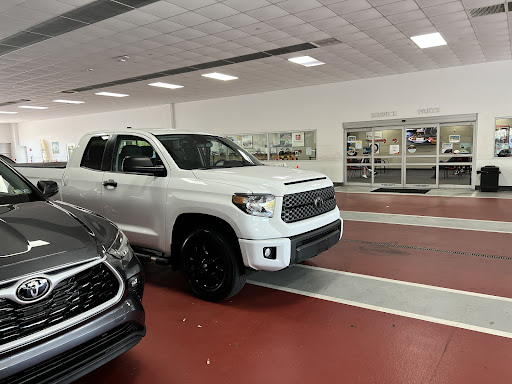 Toyota Dealer «Sloane Toyota of Philadelphia», reviews and photos, 1546 Cottman Ave, Philadelphia, PA 19111, USA