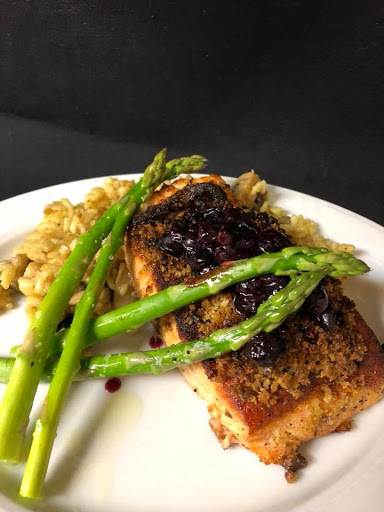 Seafood Restaurant «Eagles Nest Restaurant & Event Venue», reviews and photos, 2519 Mt Rose Ave, York, PA 17402, USA