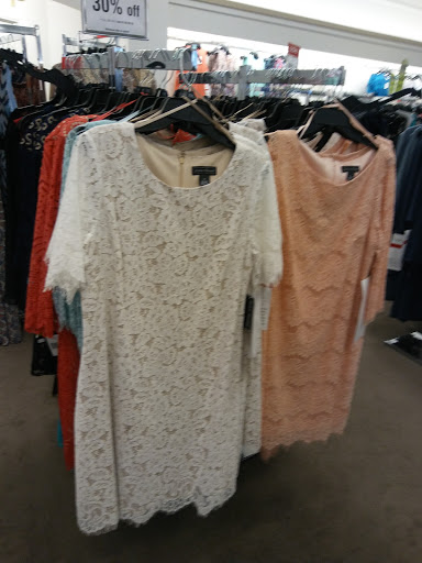 Department Store «Bon-Ton», reviews and photos, 1706 Sheridan Dr, Buffalo, NY 14223, USA