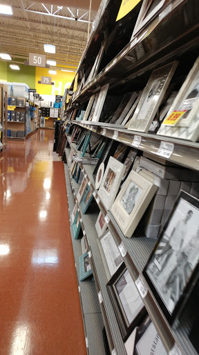 Grocery Store «Fred Meyer», reviews and photos, 19200 SW Martinazzi Ave, Tualatin, OR 97062, USA