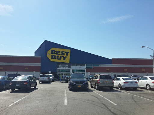 Electronics Store «Best Buy», reviews and photos, 8923 Bay Pkwy, Brooklyn, NY 11214, USA