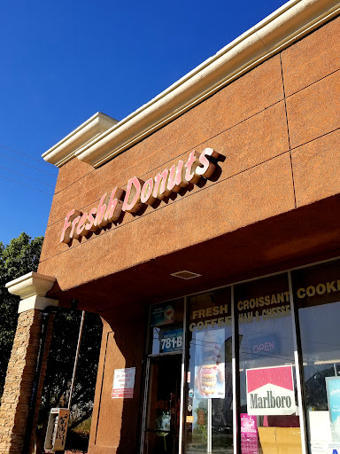 Freshh Donuts, 781 W Blaine St, Riverside, CA 92507, USA, 