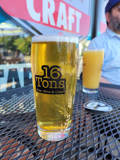 Beer Store «16 Tons Beer & Wine», reviews and photos, 265 E 13th Ave, Eugene, OR 97401, USA