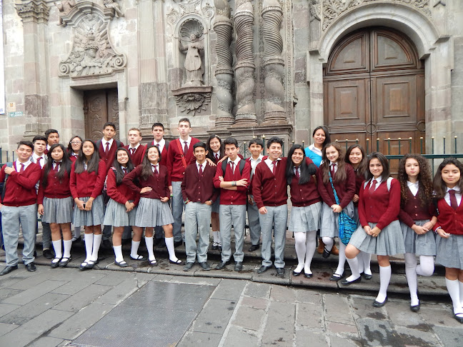 Horarios de Colegio Francés de Quito