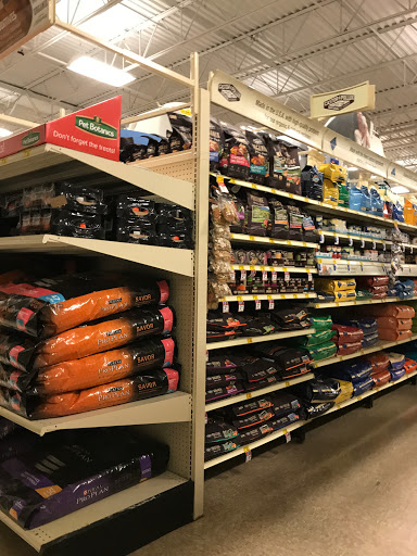 Pet Supply Store «PetSmart», reviews and photos, 3439 Princeton Rd, Hamilton, OH 45011, USA