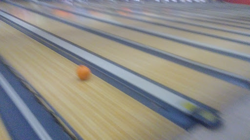 Bowling Alley «AMF Land Park Lanes», reviews and photos, 5850 Freeport Blvd, Sacramento, CA 95822, USA