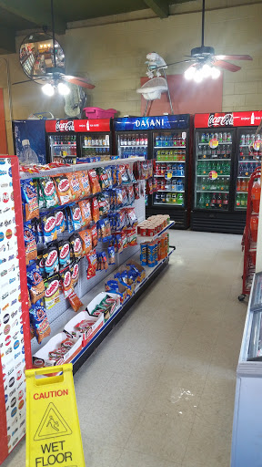 Convenience Store «C C MART», reviews and photos, 471 High St, Wakefield, RI 02879, USA