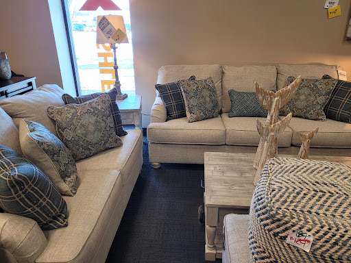 Furniture Store «Furniture and Mattress Warehouse», reviews and photos, 12386 Felch St, Holland, MI 49424, USA