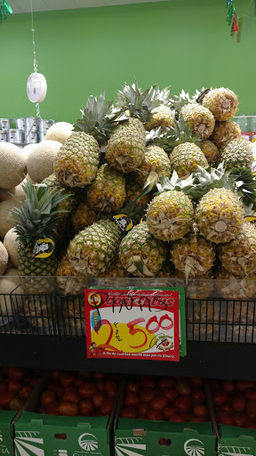 Supermarket «Savers Cost Plus», reviews and photos, 1610 S Westmoreland Rd, Dallas, TX 75211, USA