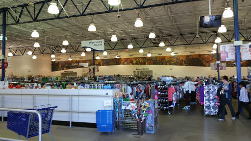 Thrift Store «Goodwill Ocala Superstore Adjacent to Paddock Mall», reviews and photos, 2830 SW 27th Ave, Ocala, FL 34471, USA