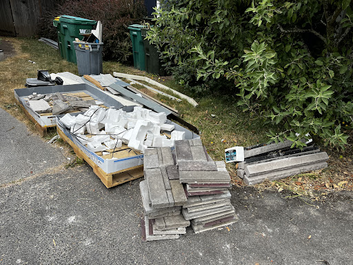 Roofing Contractor «DaBella Exteriors LLC», reviews and photos, 10300 SW Nimbus Ave P-B, Portland, OR 97223, USA