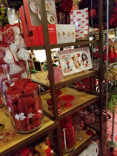 Home Goods Store «Pier 1 Imports», reviews and photos, 801 Horsham Rd, Montgomeryville, PA 18936, USA