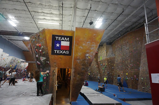 Yoga Studio «Summit Climbing, Yoga & Fitness», reviews and photos, 9201 Forest Ln, Dallas, TX 75243, USA