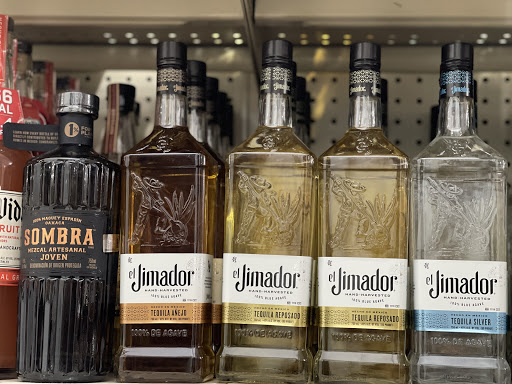 Liquor Store «Msd Liquor», reviews and photos, 506 N Truman Blvd, Crystal City, MO 63019, USA