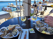 Plats et boissons du Bar-restaurant à huîtres Le Petit Mas - ETS Masson Filles à Loupian - n°2