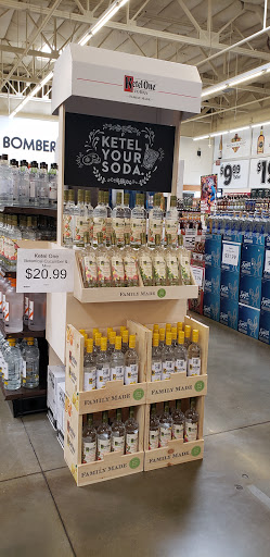 Liquor Store «Liquor World Southern Highlands», reviews and photos, 4760 W Cactus Ave, Las Vegas, NV 89141, USA