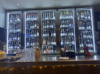 Atmosphère du Rouge, Restaurant - Bar à vin à Nice - n°15