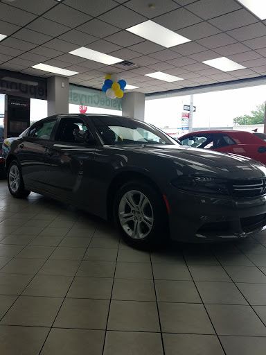 Car Dealer «Bayside Chrysler Jeep Dodge», reviews and photos, 21219 Northern Blvd, Bayside, NY 11361, USA