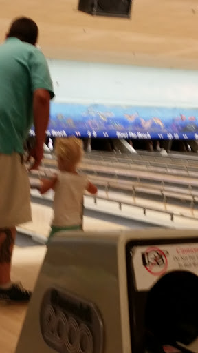 Bowling Alley «Cardinal Lanes Beach Bowl», reviews and photos, 7026 Market St, Wilmington, NC 28411, USA