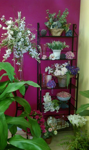 Florist «The Flower Place», reviews and photos, 6703 14th St W #109, Bradenton, FL 34207, USA
