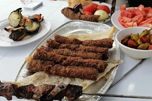 kebab mahmoud restaurant مطعم كباب محمود image