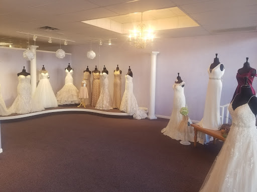 Bridal Shop «Lavender Bridal Salon», reviews and photos, 218 W 3rd St, Dover, OH 44622, USA