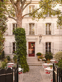 Extérieur du Restaurant Hôtel Particulier Montmartre à Paris - n°4