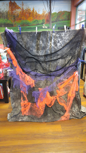 Pet Supply Store «Pet Valu», reviews and photos, 411 Valley Brook Ave, Lyndhurst, NJ 07071, USA