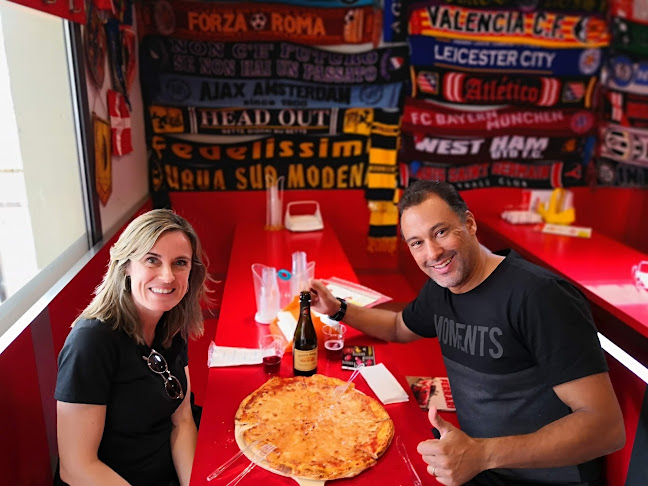 Opinii despre Pizzeria Fast Food Stop & Go 2 Snc Di Mazza Gianfranco & C. în Independencia - Concesionario de automóviles