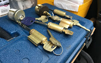Smart Locksmith - Photo 1 - Car repair in Alpharetta, GA, Sandy Springs