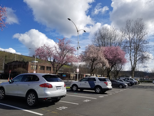 Signature Flight Support BFI - Boeing Field/King County International Airport