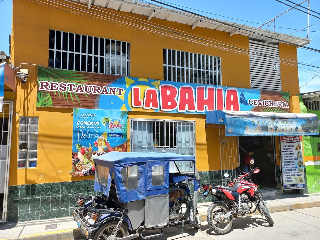 La Bahía - Restaurant Y Cevichería