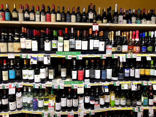 Grocery Store «Yes! Organic Market Petworth», reviews and photos, 4100 Georgia Ave NW, Washington, DC 20011, USA