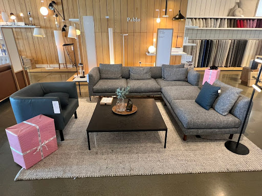 Furniture Store «EQ3 Emeryville», reviews and photos, 5603 Bay St, Emeryville, CA 94608, USA