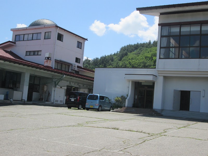 大町市立八坂小学校