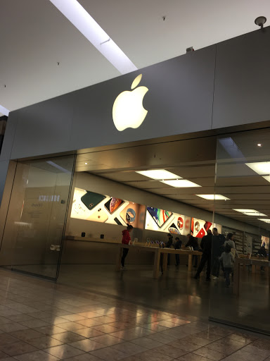 Computer Store «Apple Southcenter», reviews and photos, 801 Southcenter Mall, Tukwila, WA 98188, USA