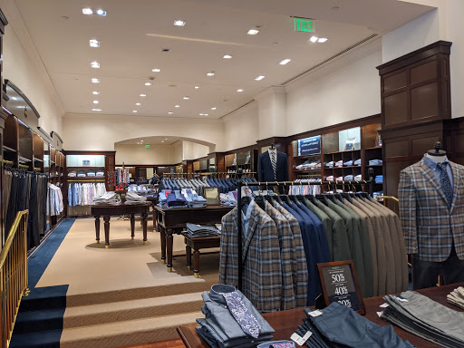 Clothing Store «Brooks Brothers», reviews and photos, 1330 5th Ave, Seattle, WA 98101, USA