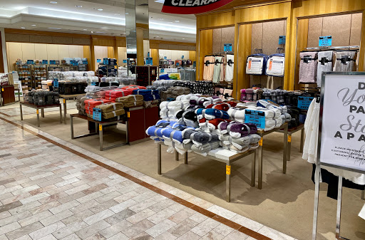 Department Store «Lord & Taylor», reviews and photos, 10300 Little Patuxent Pkwy, Columbia, MD 21044, USA