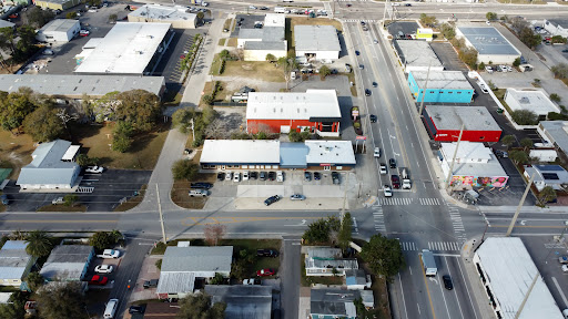 Paint Store «Benjamin Moore Sarasota Paint», reviews and photos, 2088 12th St, Sarasota, FL 34237, USA