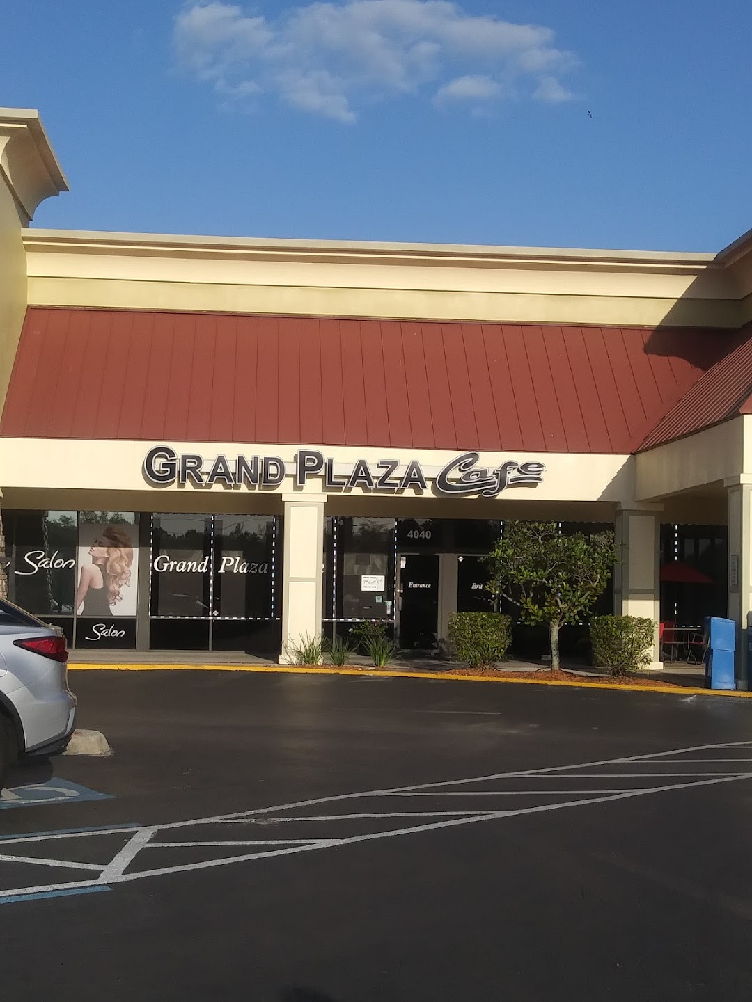 Grand Plaza Cafe