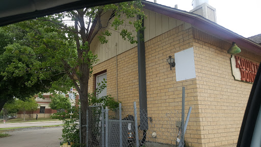 Donut Shop «Kountry Donuts», reviews and photos, 102 S Main St, Grapevine, TX 76051, USA